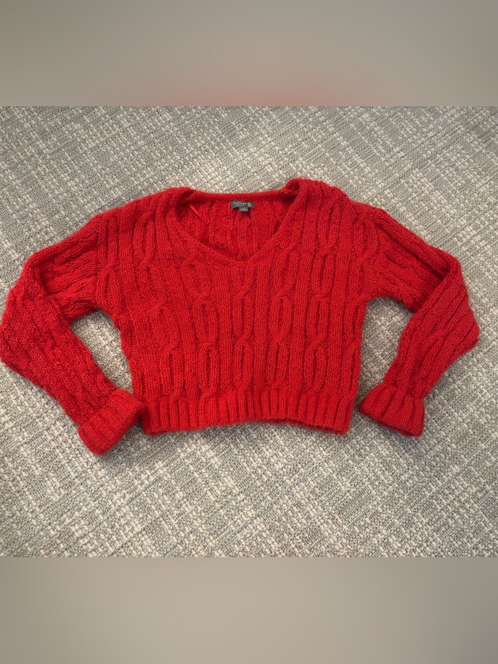 Cake Red Cropped Cable-Knit V-Neck Sweater